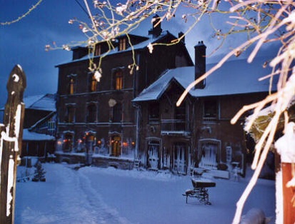 institut supérieur de décoration ISD entrée soir hiver